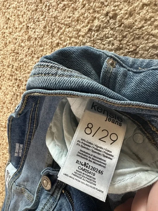 Kensie Jeans Classic Blue Denim Jeans - Back Pocket Detail - Picture 2 of 4